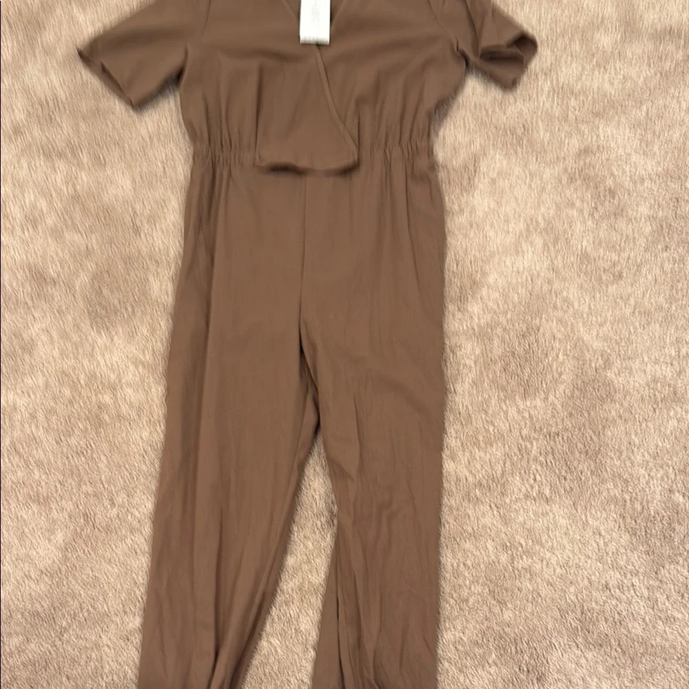Universal Thread Brown Jumpsuit Relaxed Fit - Picture 3 of 5